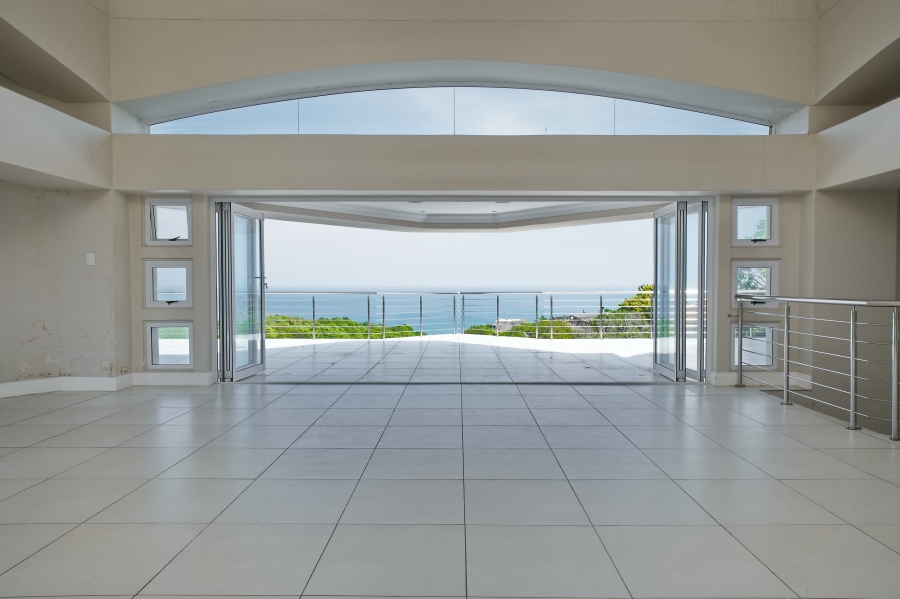 5 Bedroom Property for Sale in Blue Horizon Bay Eastern Cape
